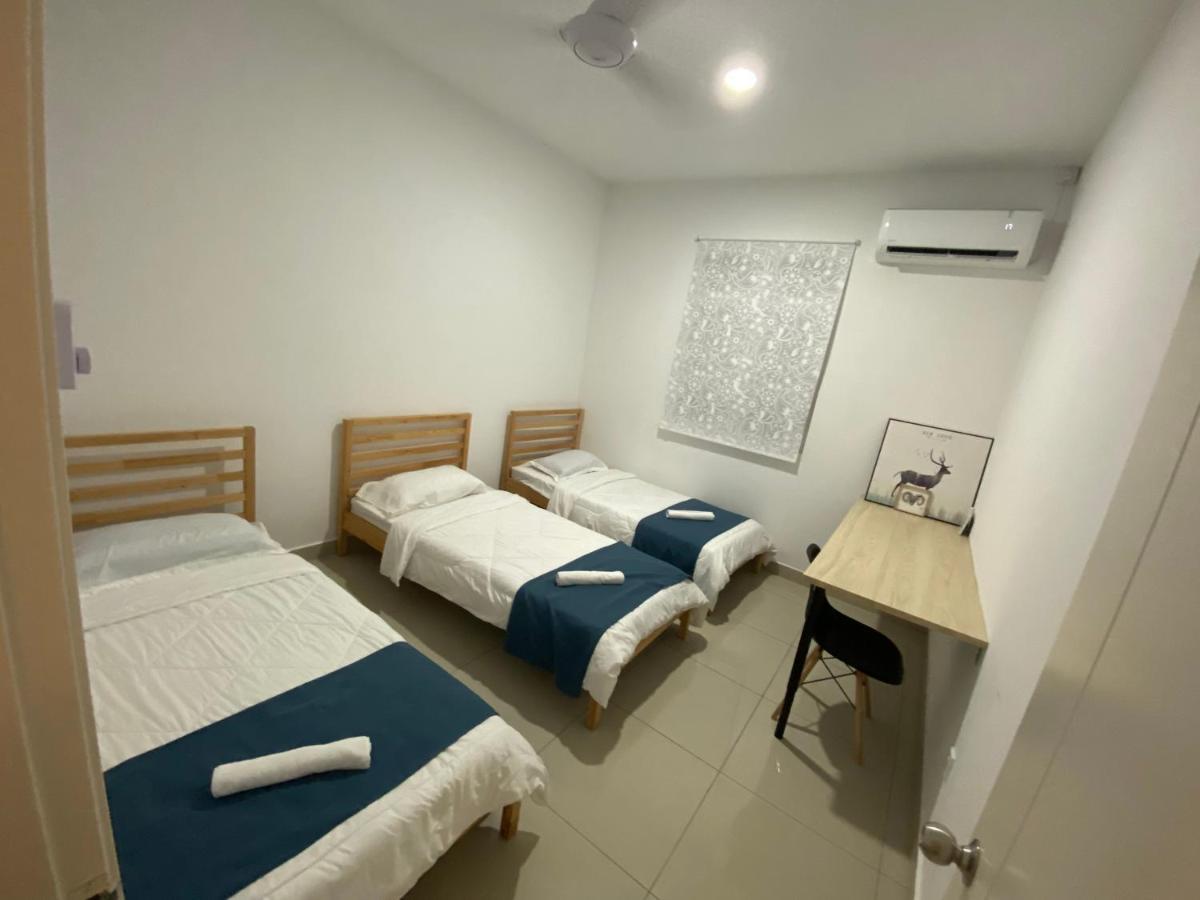 Desaru Happy Guest House D Экстерьер фото