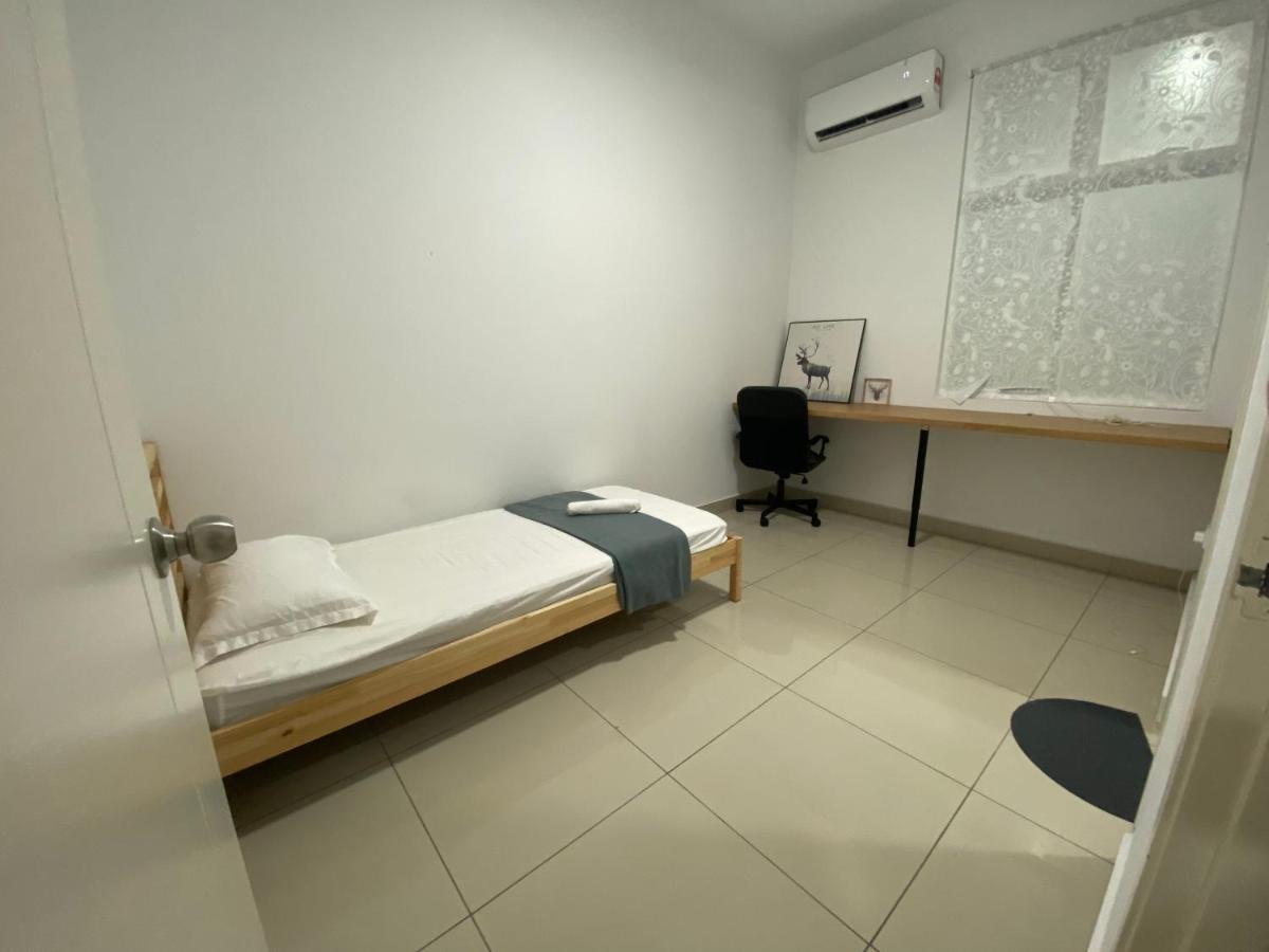 Desaru Happy Guest House D Экстерьер фото